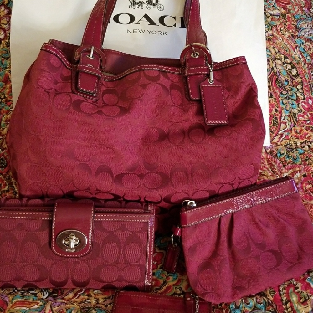 ISO matching makeup bag